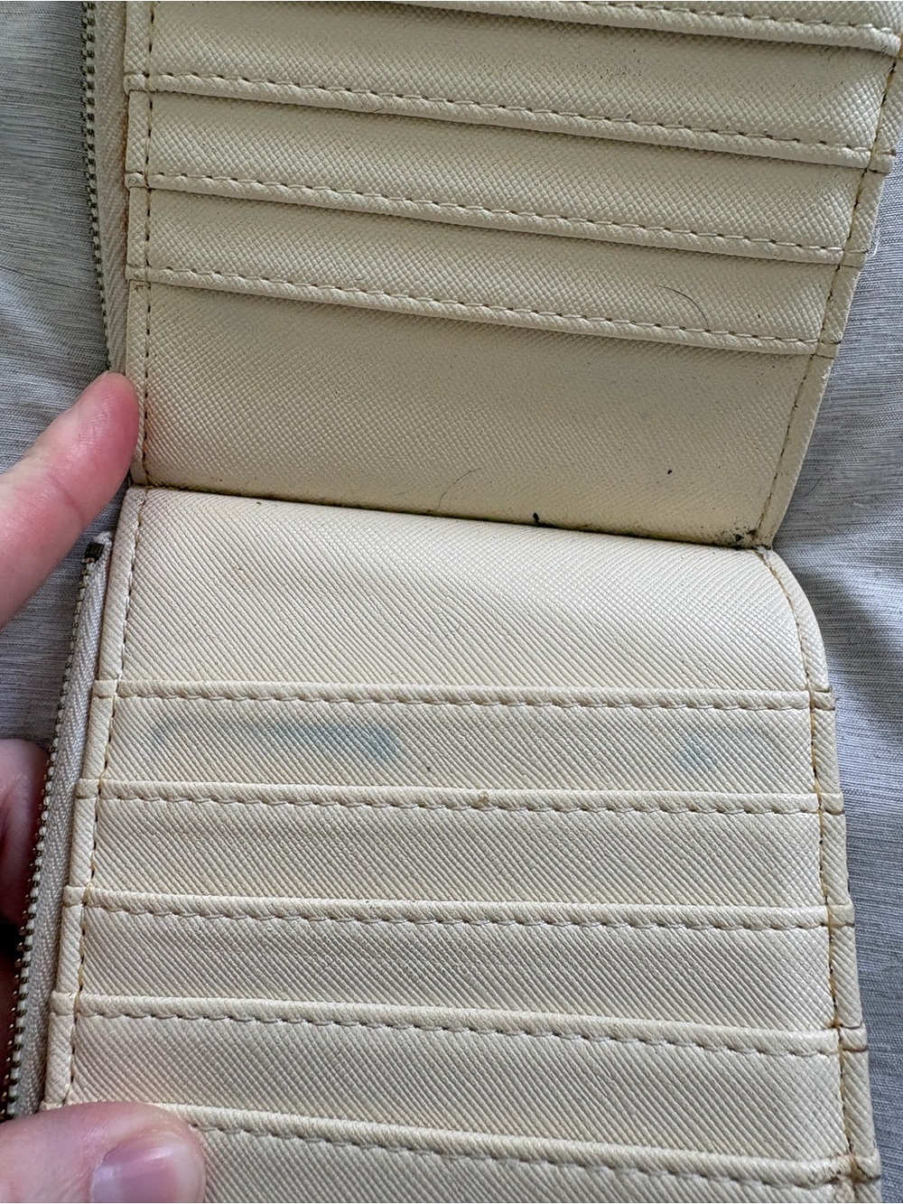 Wallet - Picture 3 of 8